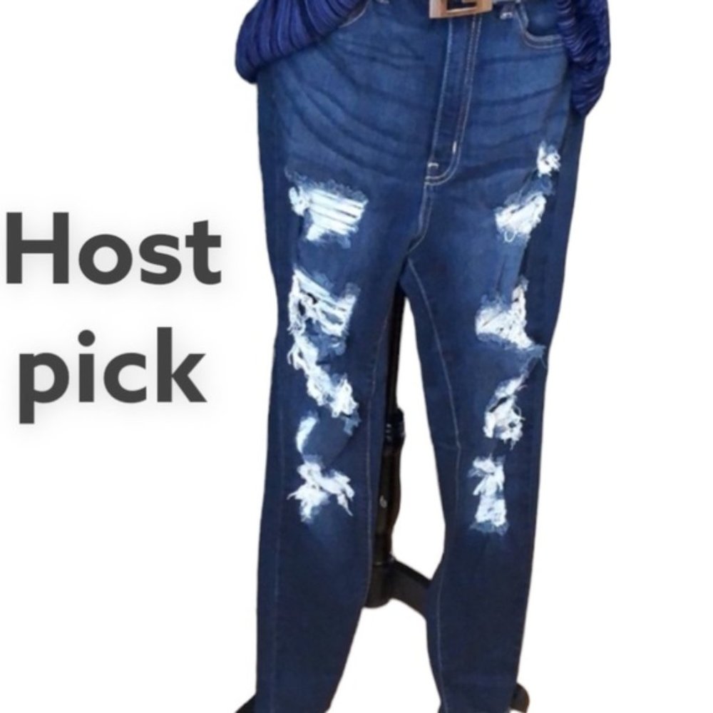 FASHION NOVA distressed jeans size 27